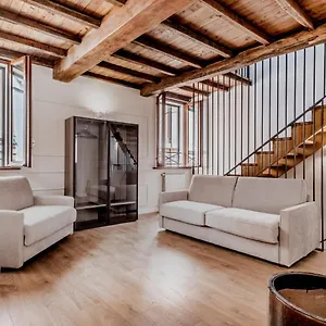  Apartment - Vittoria Palace